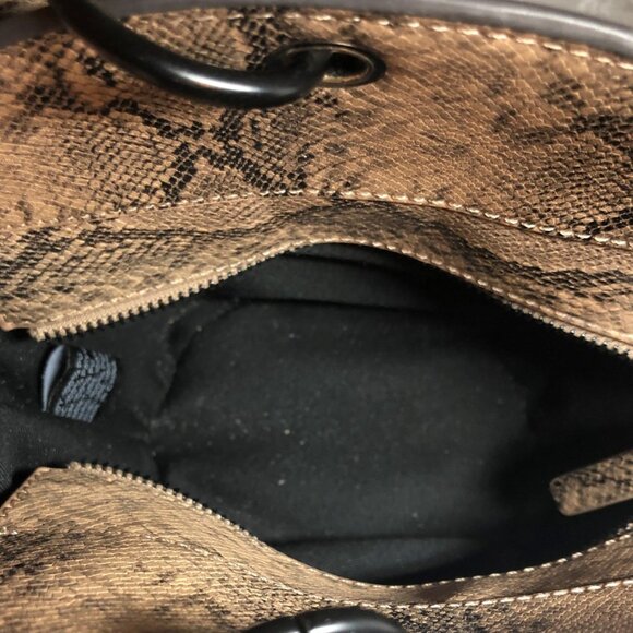 French Connection Crossbody Bag - Picture 5 of 16